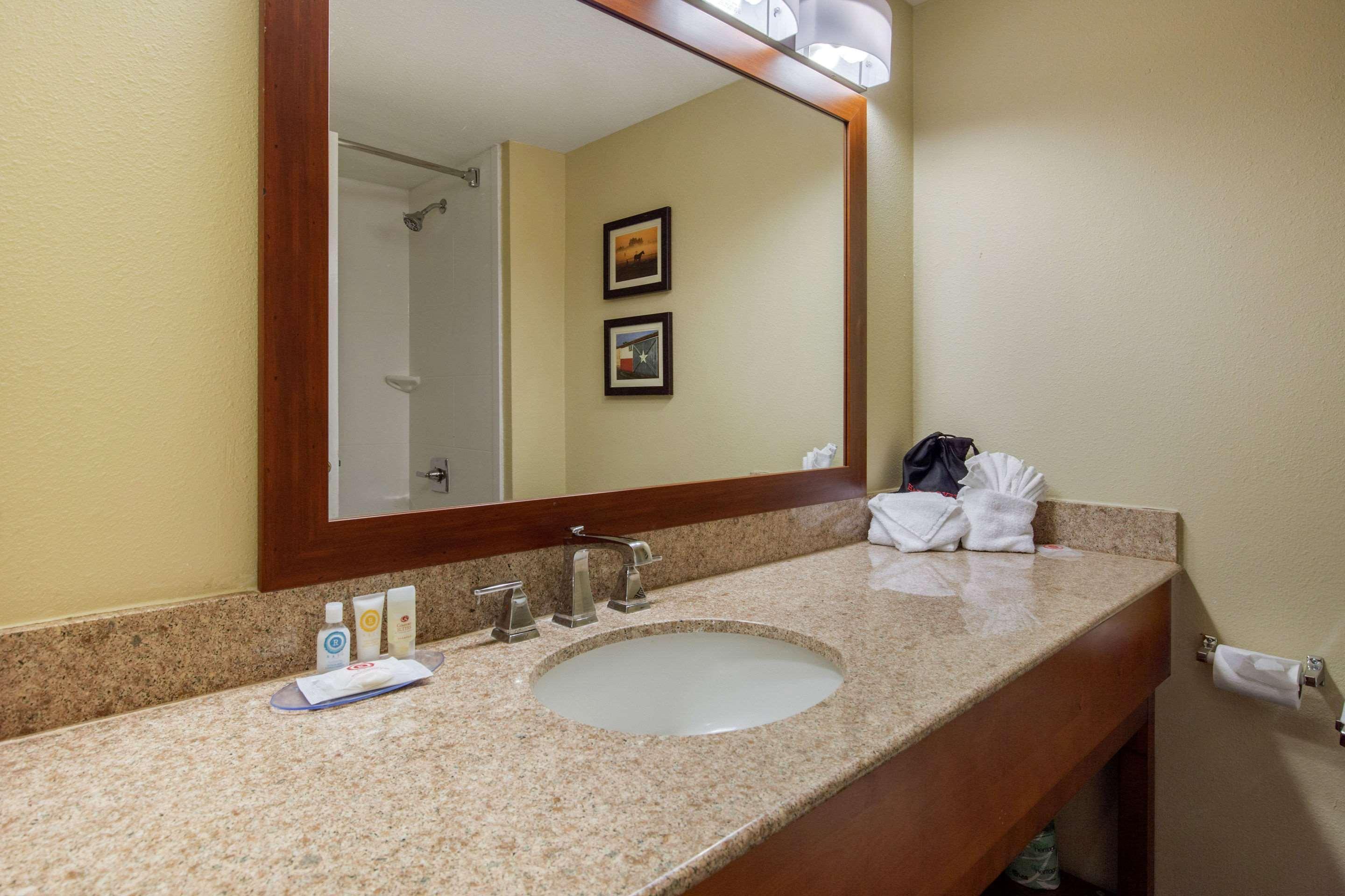 Comfort Inn & Suites Sw Houston Sugarland Extérieur photo