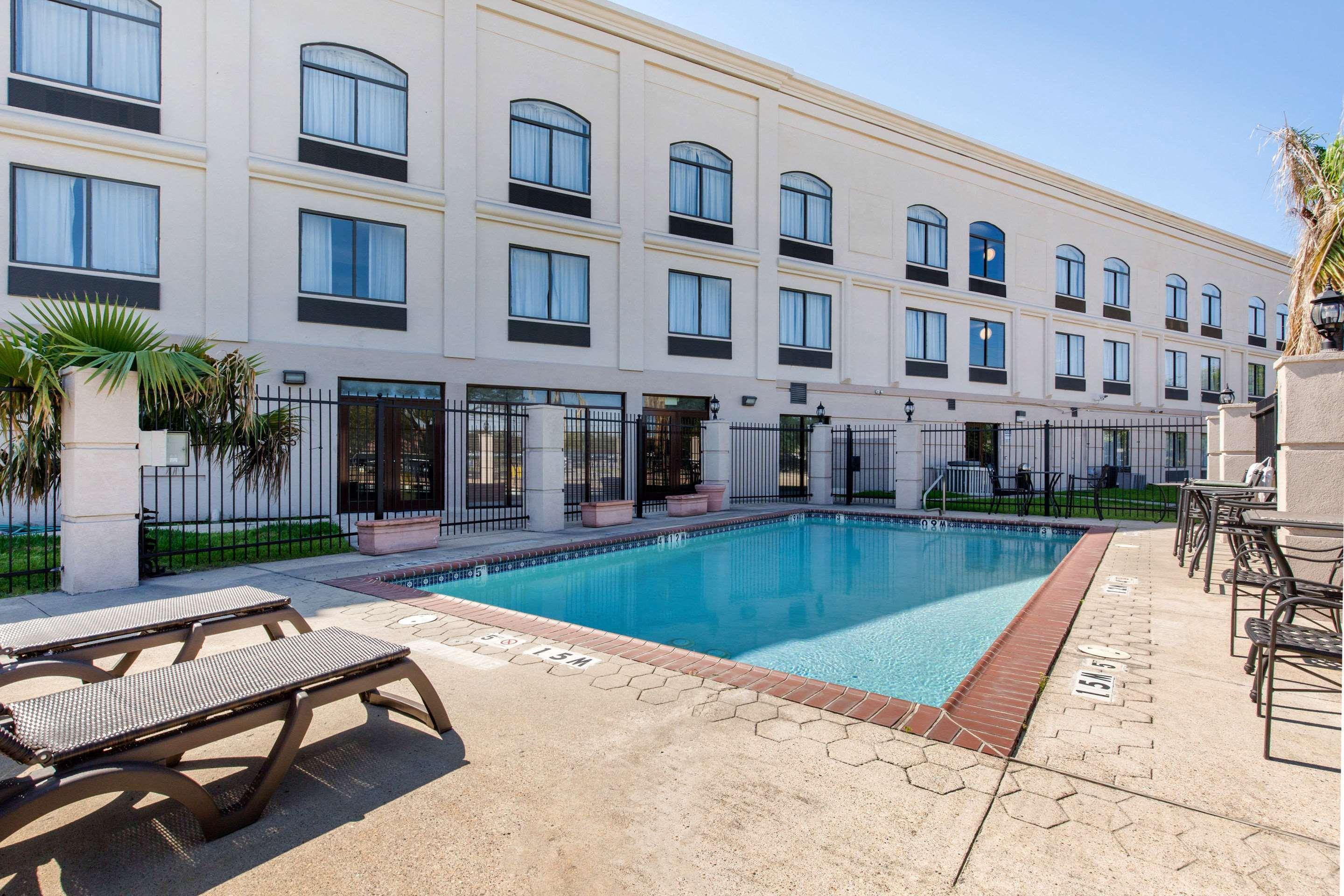 Comfort Inn & Suites Sw Houston Sugarland Extérieur photo